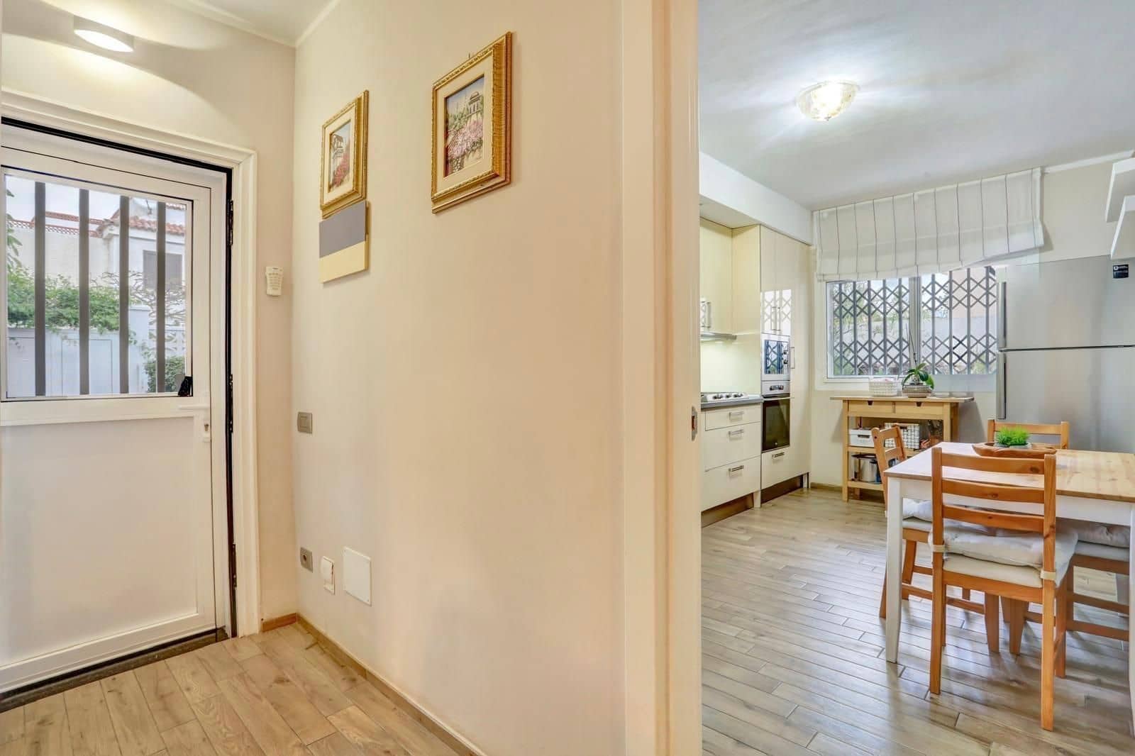 3 soverom Villa til salgs i Costa Adeje - € 550 000 (Ref: 9751571)