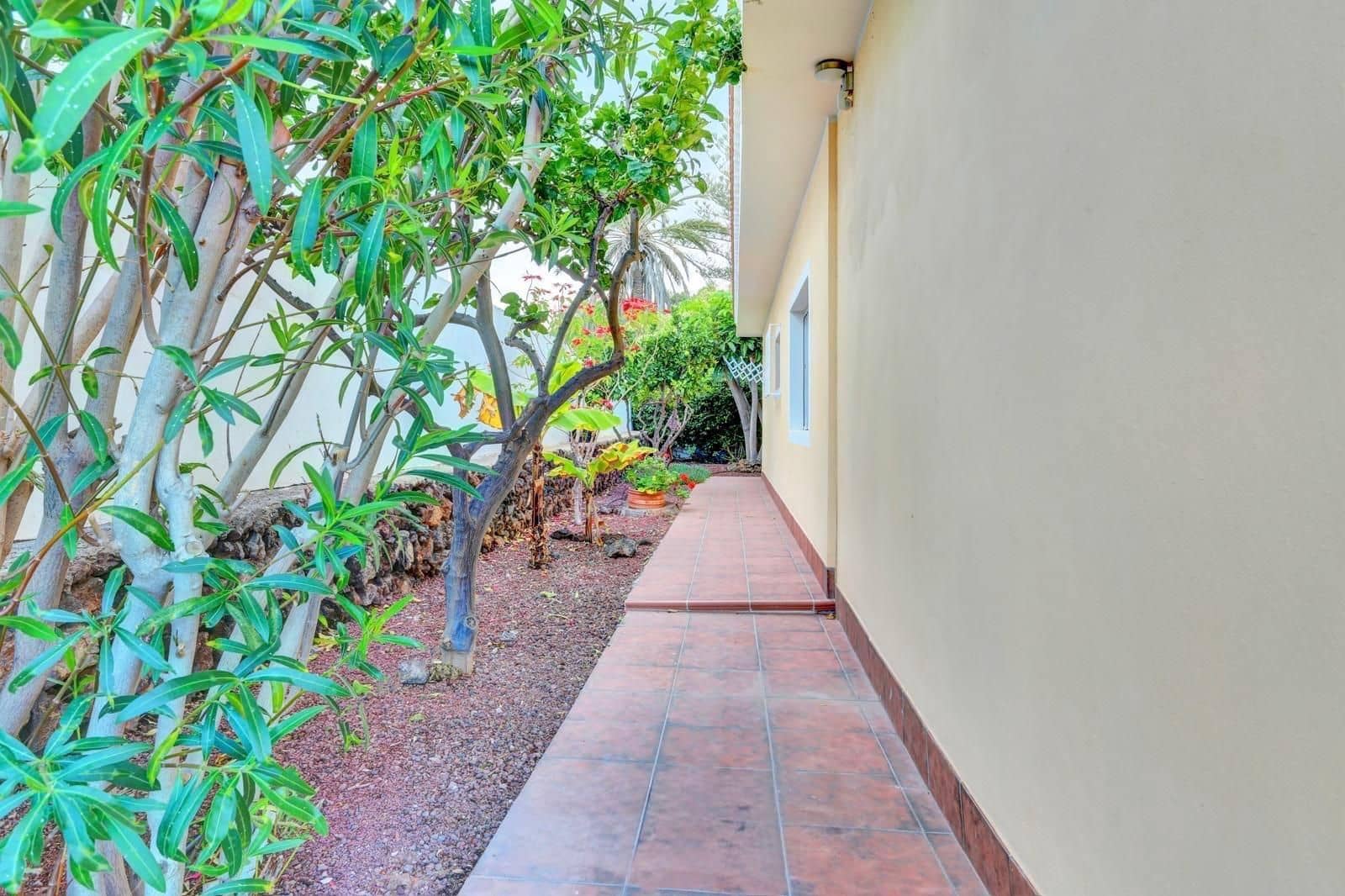 3 soverom Villa til salgs i Costa Adeje - € 550 000 (Ref: 9751571)