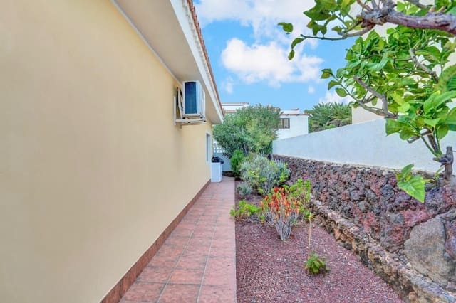 Chalet de 3 habitaciones en Costa del Silencio, Arona en venta - 530.000 € (Ref: 9751571)
