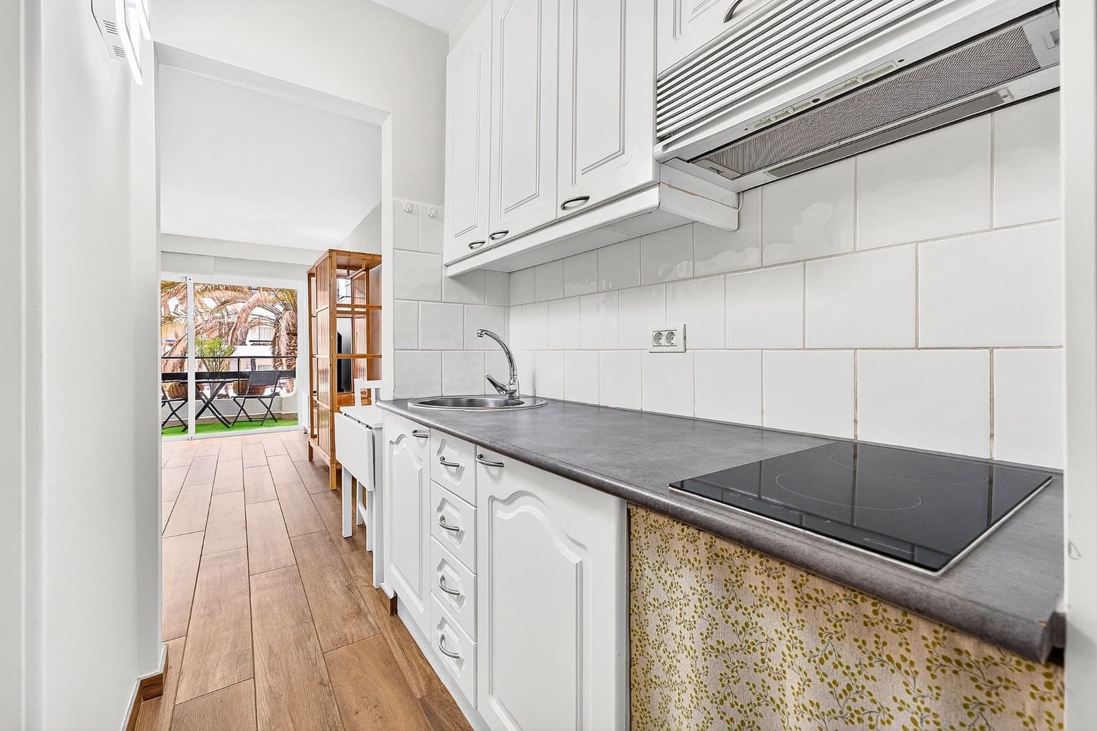 Studio à vendre à Costa Adeje avec piscine garage - 249 000 € (Ref: 9794035)