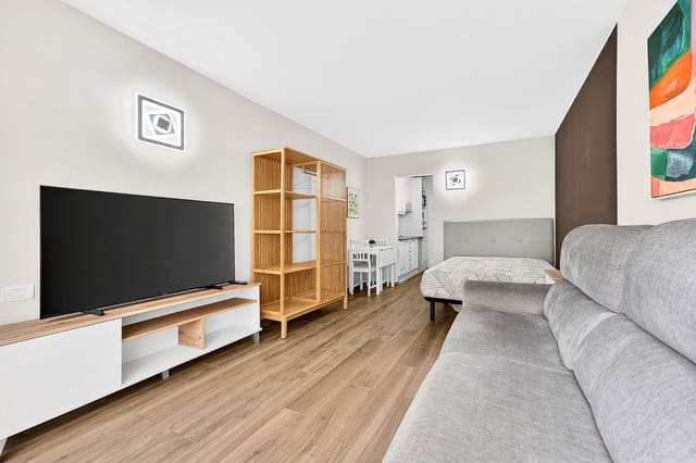 Studio à vendre à San Eugenio Bajo, Adeje avec piscine garage - 249 000 € (Ref: 9794035)