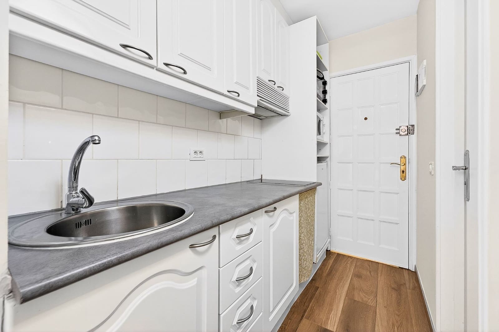 Studio à vendre à Costa Adeje avec piscine garage - 249 000 € (Ref: 9794035)