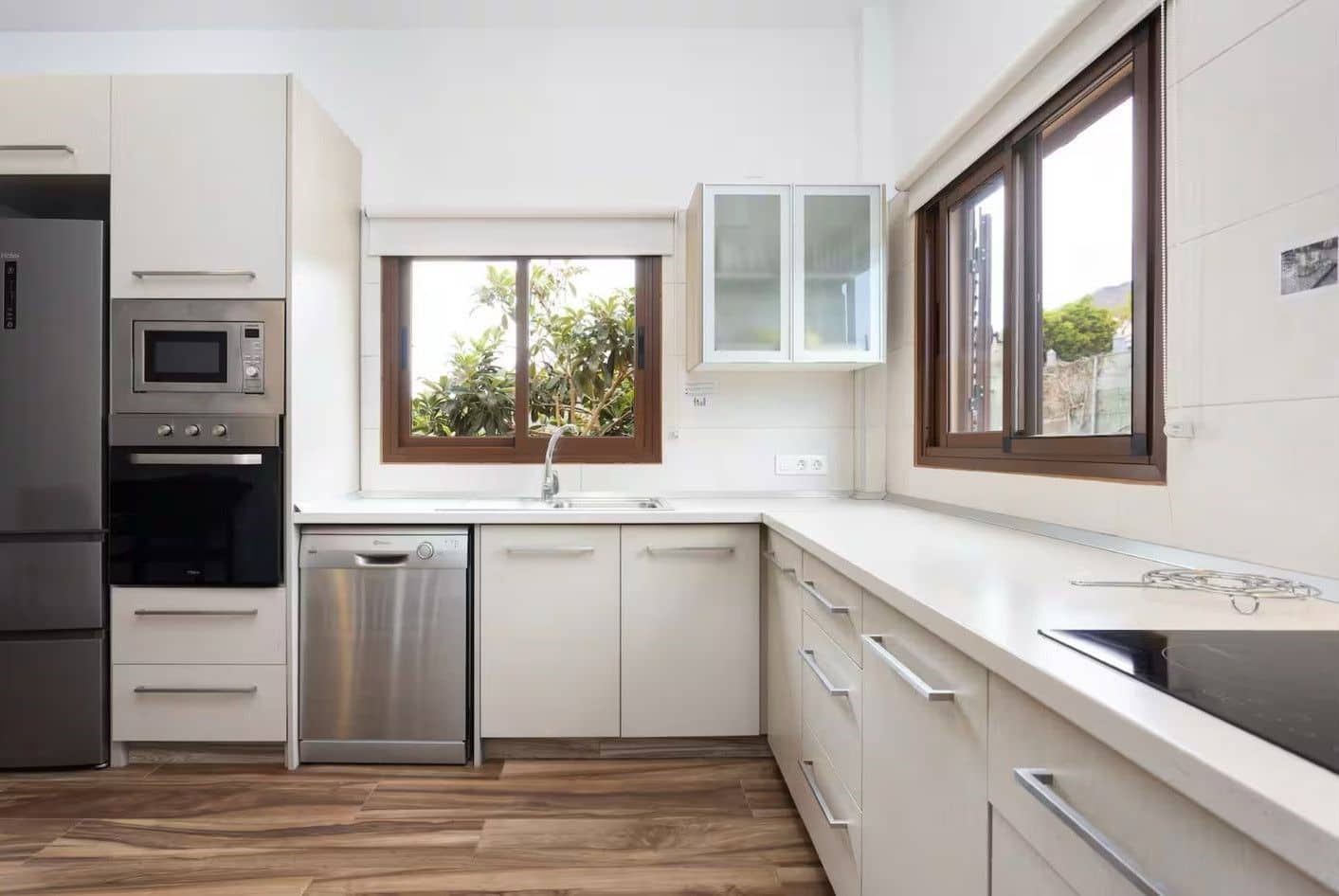 3 sovrum Villa till salu i San Miguel de Abona - 800 000 € (Ref: 9800340)