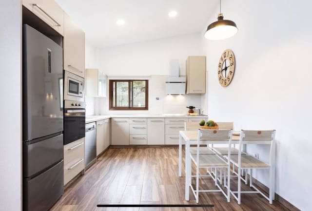 3 sypialnia Willa na sprzedaż w San Miguel de Abona - 800 000 € (Ref: 9800340)