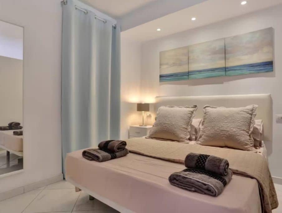1 quarto Apartamento para venda em Los Cristianos com piscina - 210 000 € (Ref: 9803887)