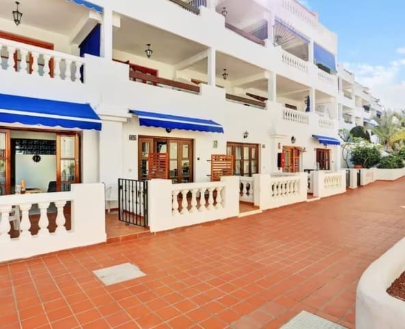 1 quarto Apartamento para venda em Los Cristianos, Arona com piscina - 210 000 € (Ref: 9803887)