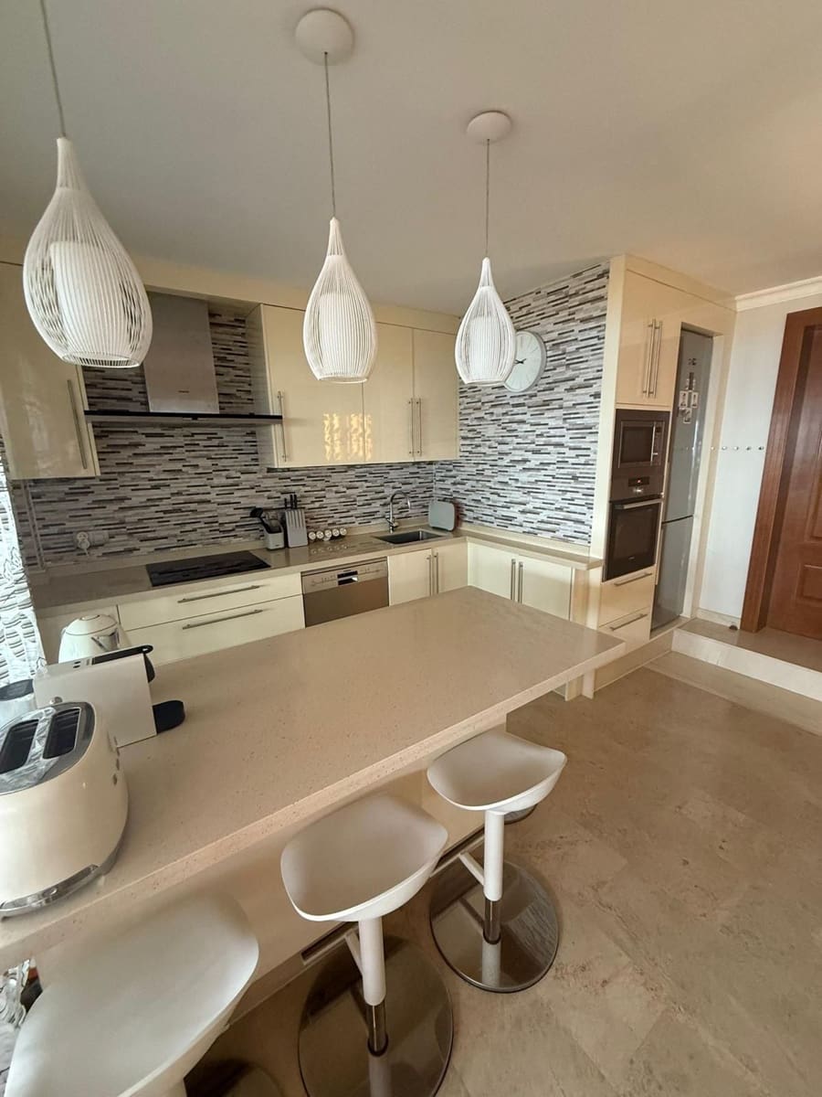 3 bedroom Apartment for sale in Puerto Santiago with pool garage - € 570,000 (Ref: 9824607)