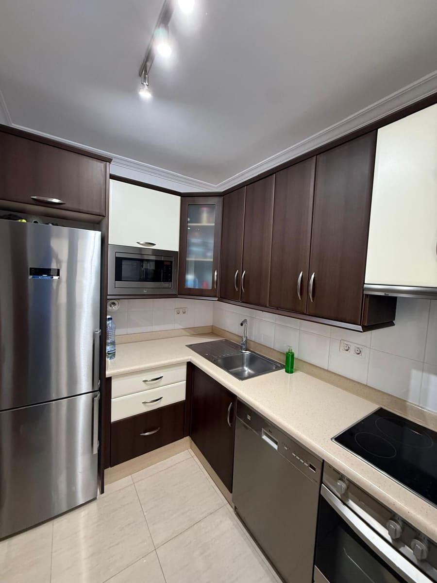2 soveværelse Villa til salg i Costa Adeje med swimmingpool garage - € 375.000 (Ref: 9824608)