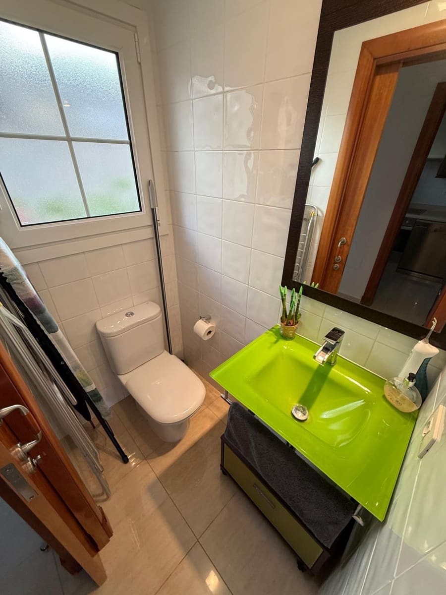 2 soveværelse Villa til salg i Costa Adeje med swimmingpool garage - € 375.000 (Ref: 9824608)