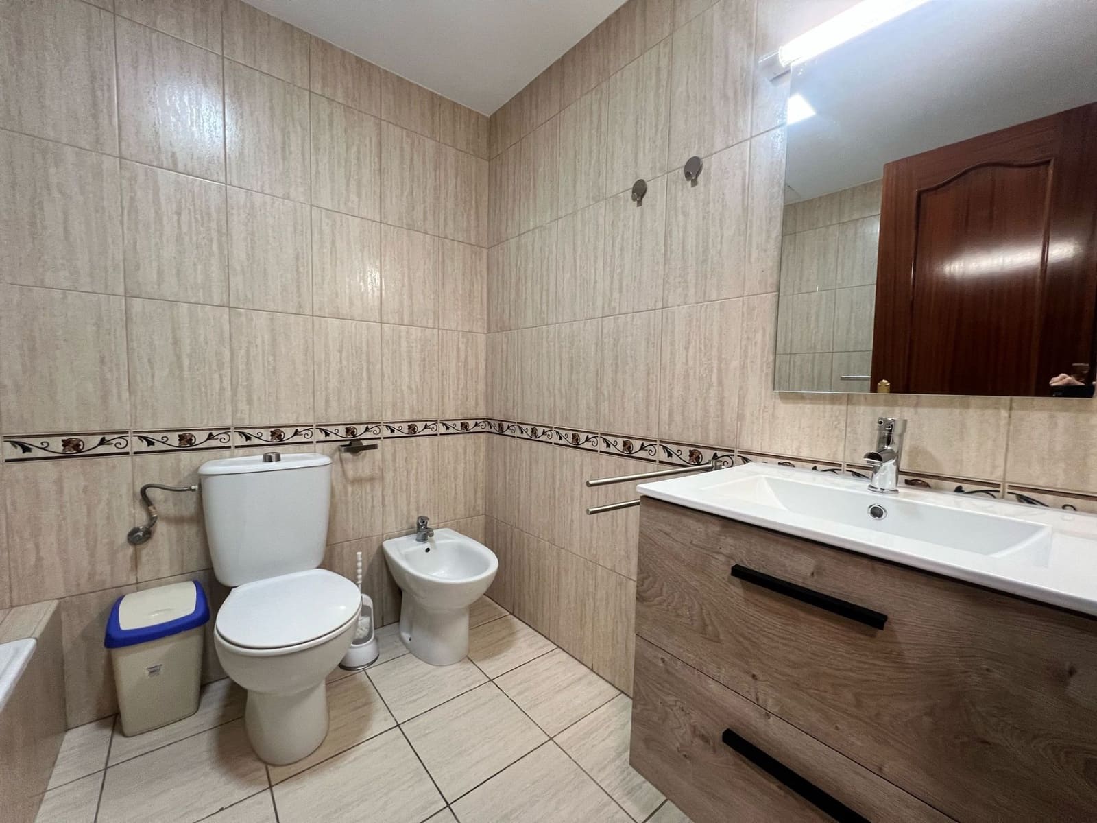 3 bedroom Apartment for sale in Costa Adeje with garage - € 290,000 (Ref: 9838851)