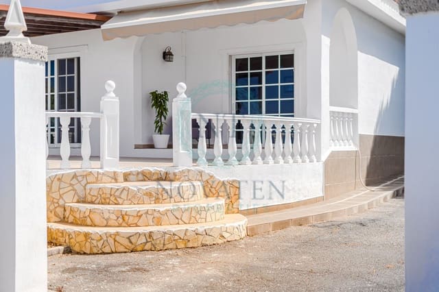 5 soverom Villa til salgs i Guía de Isora med garasje - € 977 000 (Ref: 9872910)