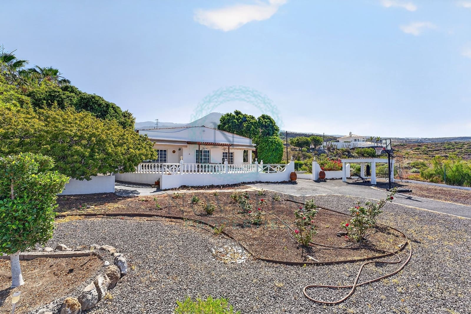 5 soverom Villa til salgs i Guia de Isora med garasje - € 977 000 (Ref: 9872910)