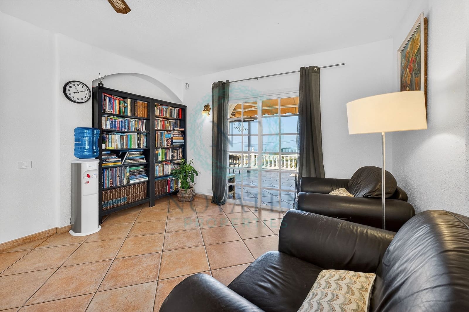 5 soverom Villa til salgs i Guia de Isora med garasje - € 977 000 (Ref: 9872910)