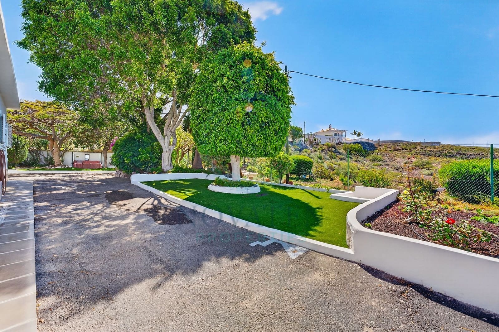 5 soverom Villa til salgs i Guia de Isora med garasje - € 977 000 (Ref: 9872910)