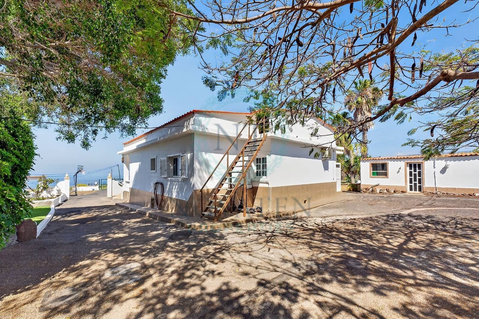5 soverom Villa til salgs i Guia de Isora med garasje - € 977 000 (Ref: 9872910)