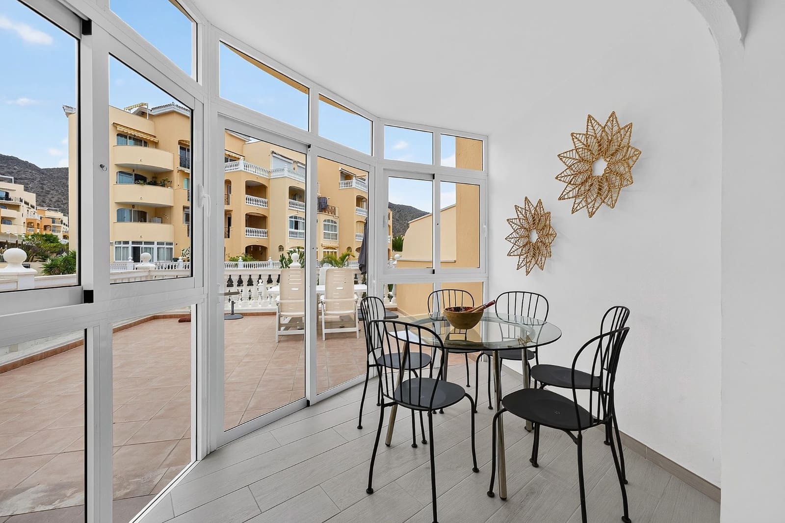 2 soverom Leilighet til salgs i Los Cristianos - € 440 000 (Ref: 9946924)
