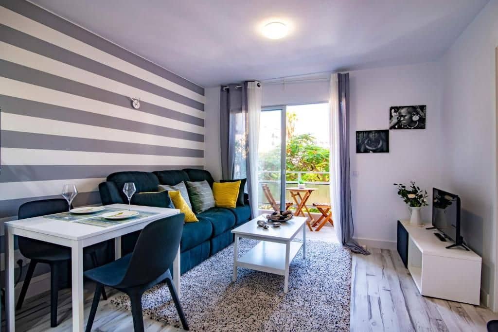 1 bedroom Apartment for sale in Arona - € 300,000 (Ref: 9950955)