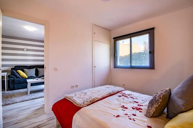 1 bedroom Apartment for sale in Arona - € 300,000 (Ref: 9950955)