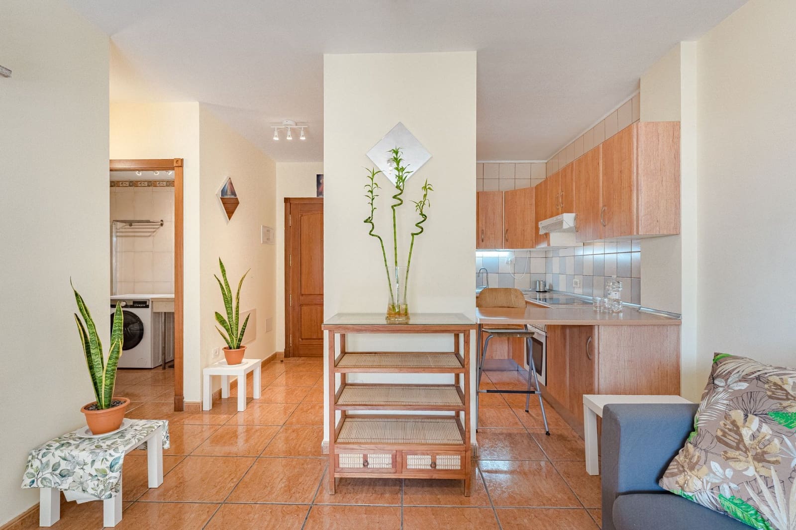 1 sypialnia Apartament do wynajęcia w Golf del Sur z basenem - 1 450 € (Ref: 9986336)