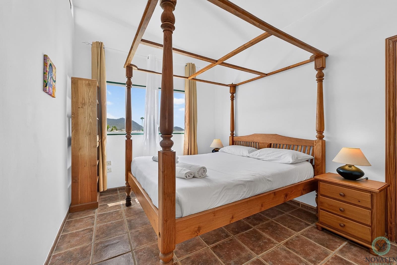 5 soverom Villa til salgs i Arona - € 650 000 (Ref: 9999512)