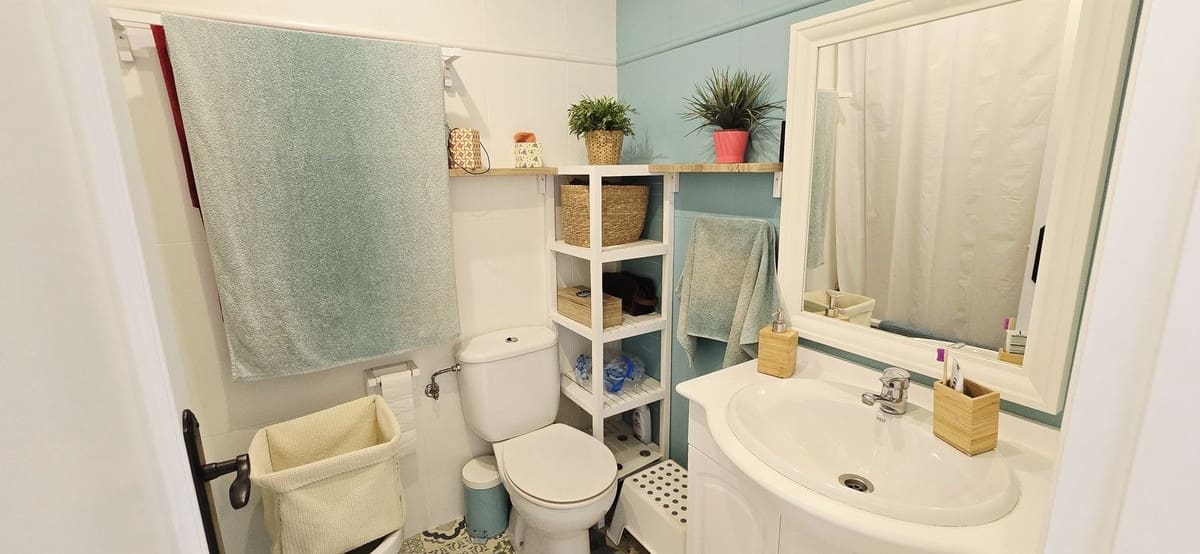 2 soverom Leilighet til salgs i El Faro med svømmebasseng - € 285 000 (Ref: 9617978)