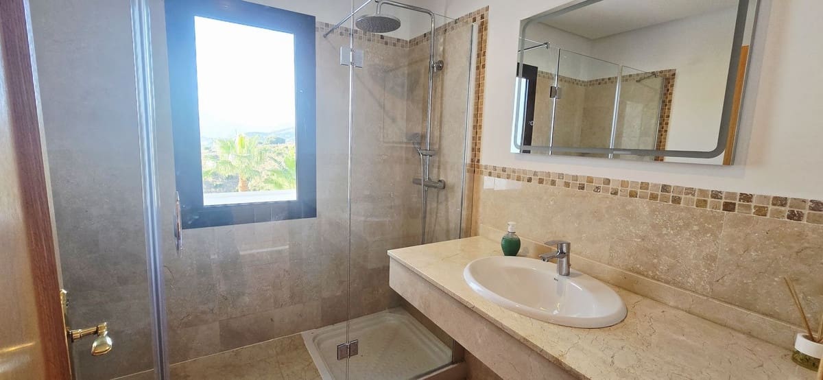 4 soveværelse Villa til salg i Mijas med swimmingpool garage - € 1.450.000 (Ref: 9617980)