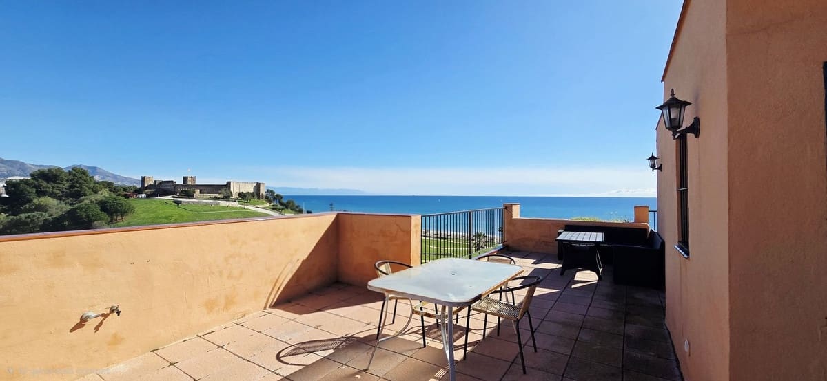 2 bedroom Penthouse for sale in Fuengirola with pool garage - € 419,000 (Ref: 9617981)