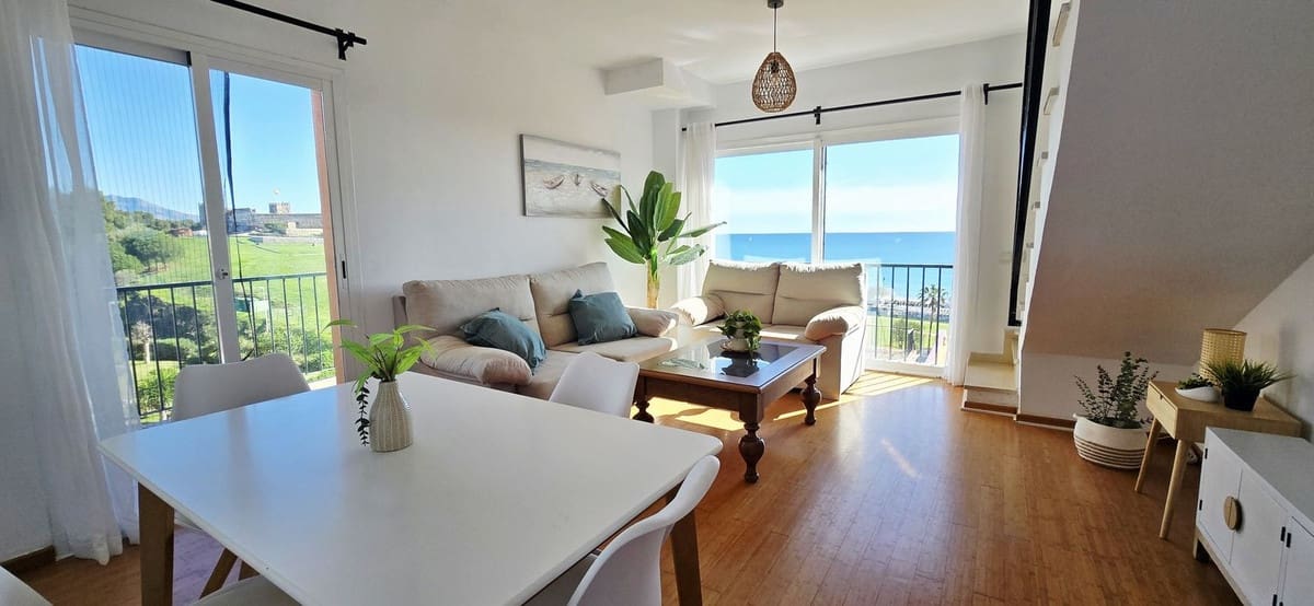 2 bedroom Penthouse for sale in Fuengirola with pool garage - € 419,000 (Ref: 9617981)