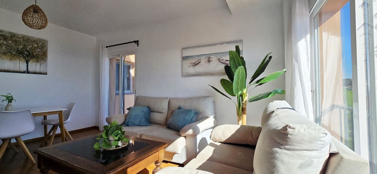 2 bedroom Penthouse for sale in Fuengirola with pool garage - € 419,000 (Ref: 9617981)