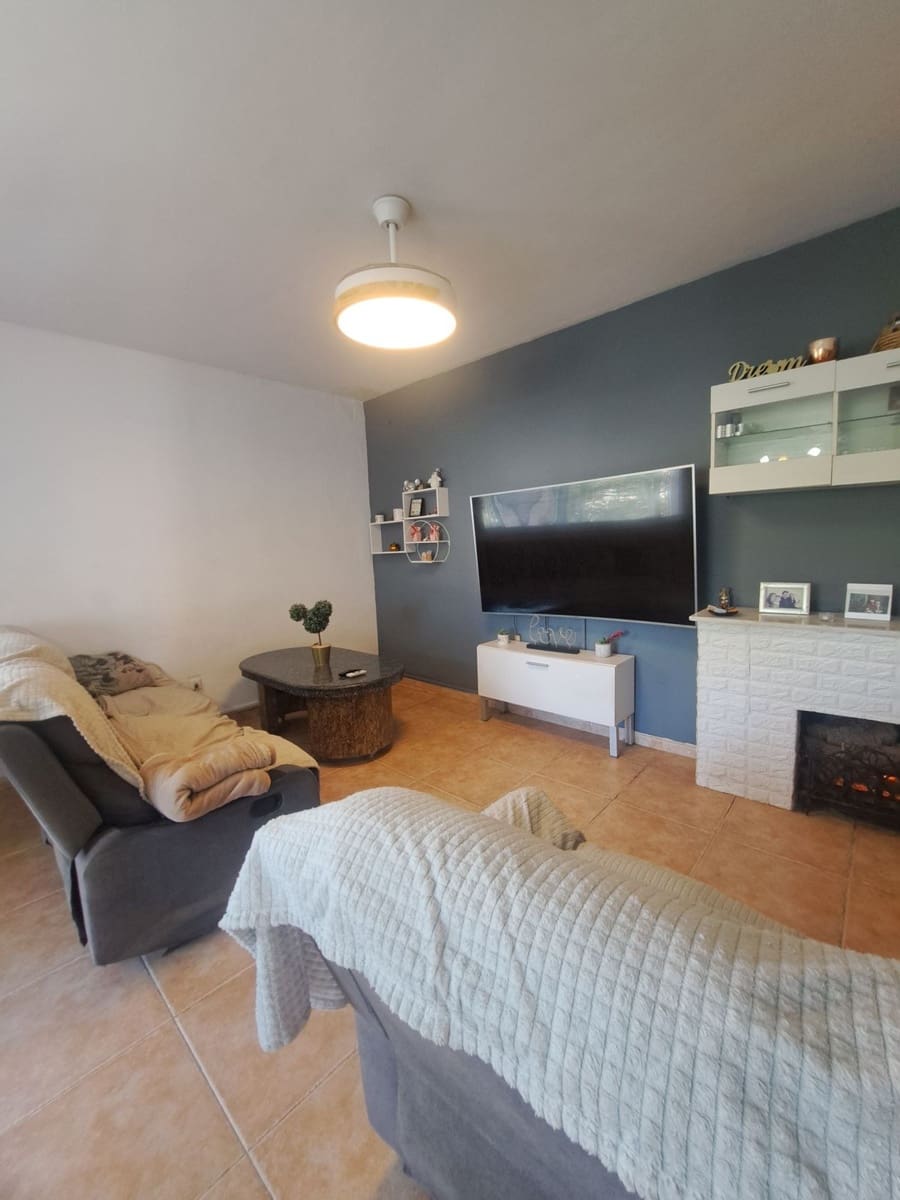 3 sypialnia Dom na sprzedaż w El Coto z basenem garażem - 350 000 € (Ref: 9617985)