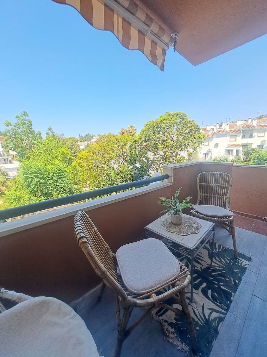 3 sypialnia Dom na sprzedaż w El Coto z basenem garażem - 350 000 € (Ref: 9617985)