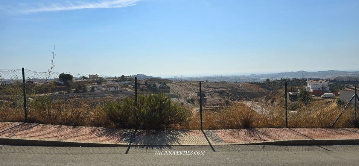 Building Plot for sale in Mijas Golf - € 175,000 (Ref: 9617988)