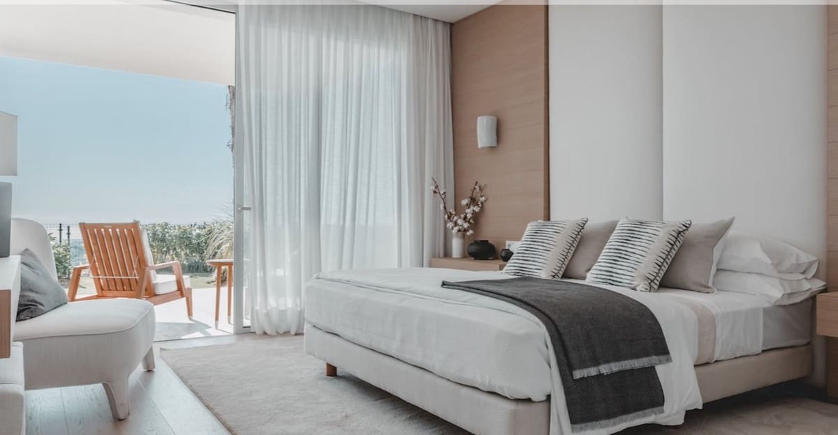 2 bedroom Apartment for sale in Marbella with pool garage - € 690,000 (Ref: 7854420)