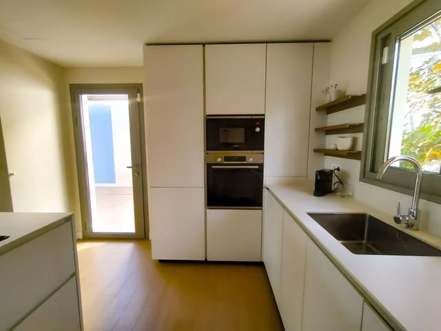 4 bedroom Townhouse for sale in Mijas with pool garage - € 950,000 (Ref: 8690310)