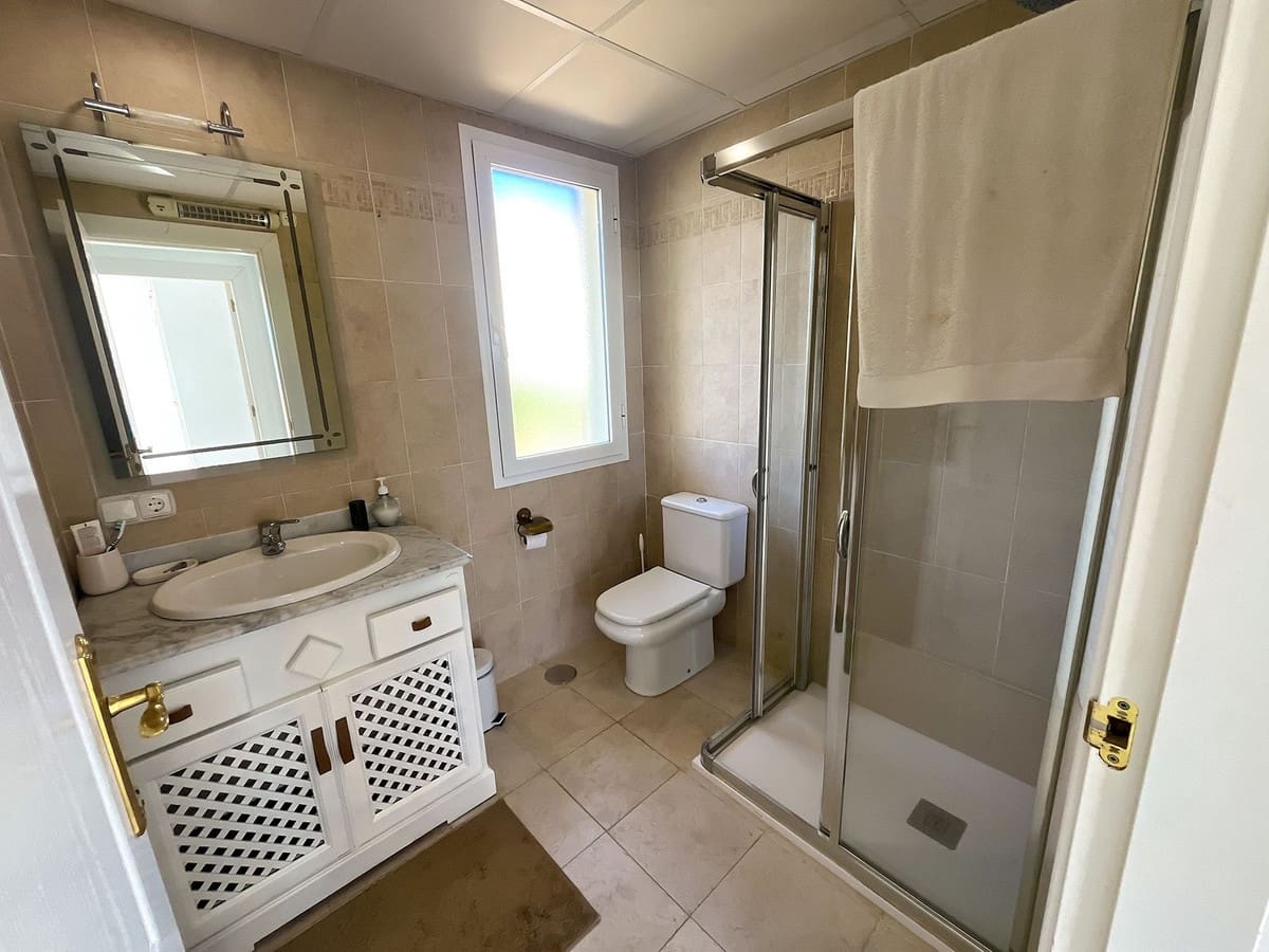 3 soverom Villa til salgs i Mijas Golf med svømmebasseng garasje - € 1 195 000 (Ref: 9474360)