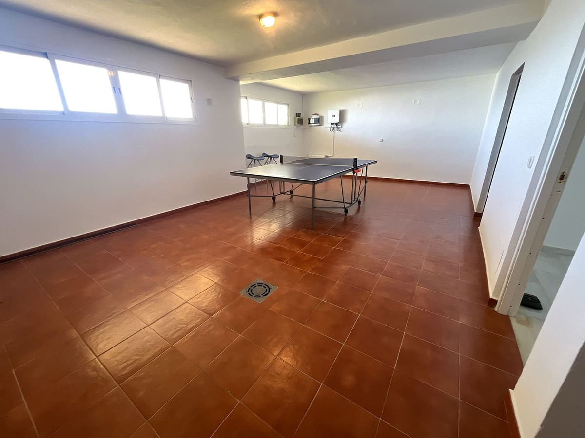 3 soverom Villa til salgs i Mijas Golf med svømmebasseng garasje - € 1 195 000 (Ref: 9474360)