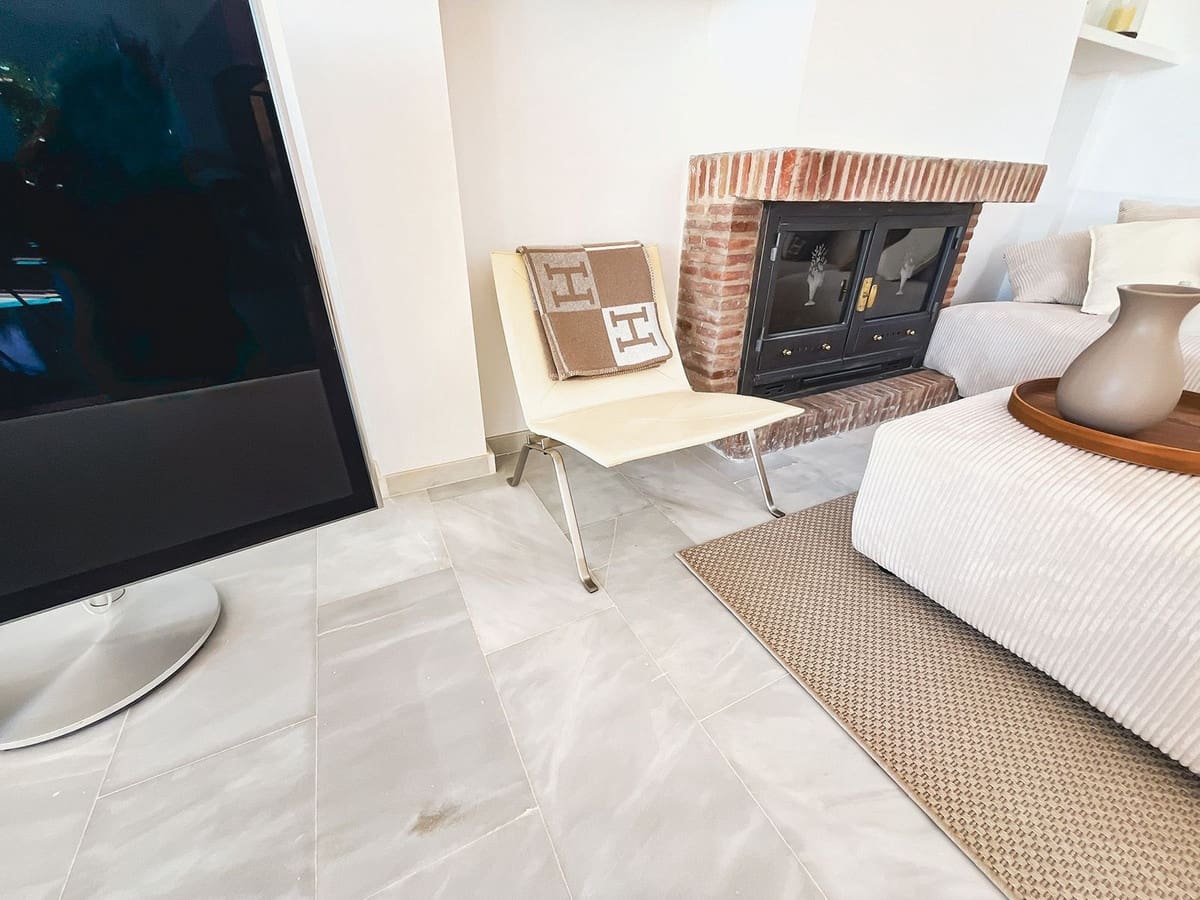 3 soverom Villa til salgs i Mijas Golf med svømmebasseng garasje - € 1 195 000 (Ref: 9474360)