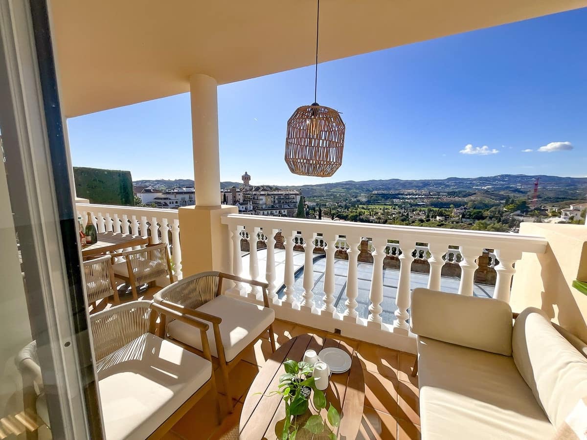 3 soverom Villa til salgs i Mijas Golf med svømmebasseng garasje - € 1 195 000 (Ref: 9474360)