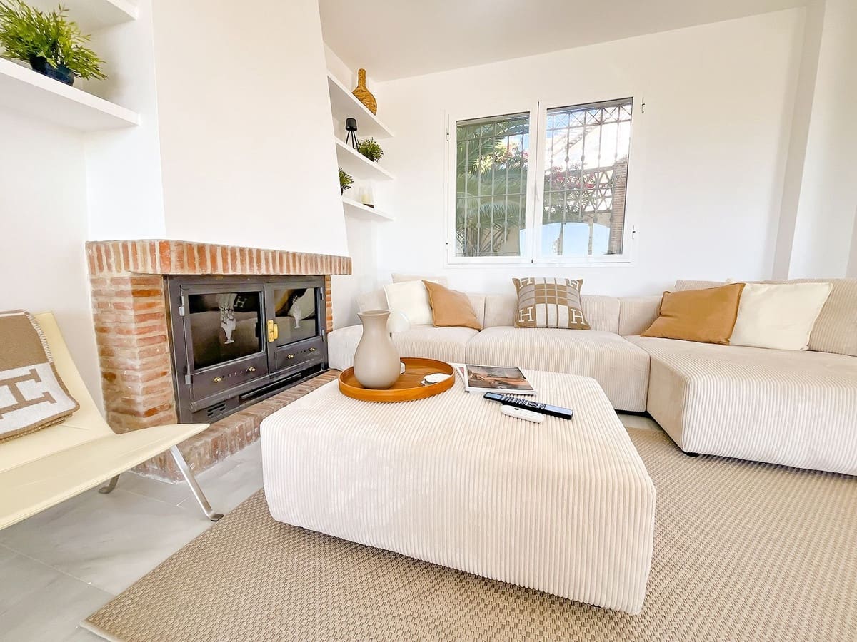 Chalet de 3 habitaciones en Mijas Golf en venta con piscina garaje - 1.195.000 € (Ref: 9474360)