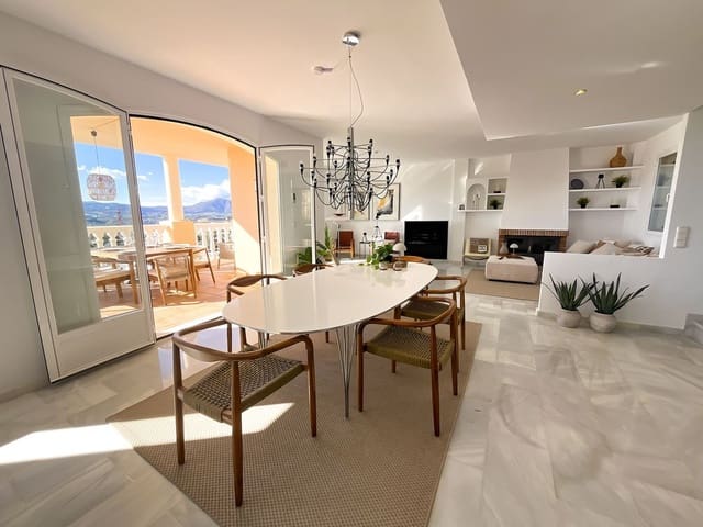 3 sovrum Villa till salu i Mijas Golf, Mijas med pool garage - 1 195 000 € (Ref: 9474360)