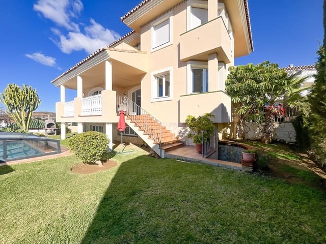 3 sovrum Villa till salu i Mijas Golf, Mijas med pool garage - 1 195 000 € (Ref: 9474360)