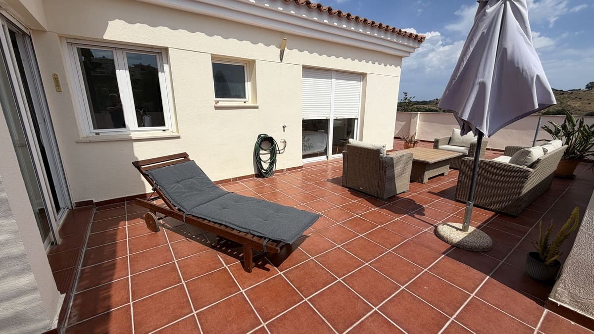 2 Zimmer Penthouse zu verkaufen in La Cala Hills mit Pool Garage - 389.000 € (Ref: 9937456)