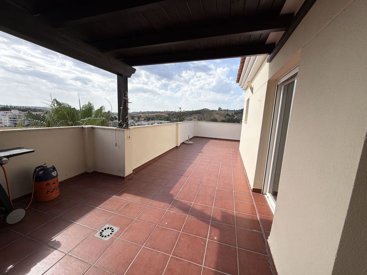 2 Zimmer Penthouse zu verkaufen in La Cala Hills mit Pool Garage - 389.000 € (Ref: 9937456)