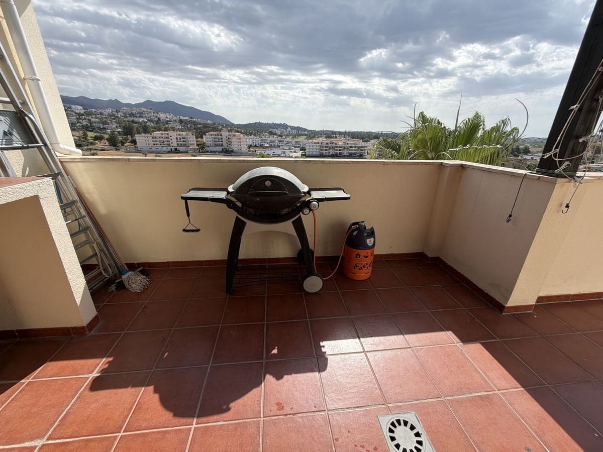 2 Zimmer Penthouse zu verkaufen in La Cala Hills mit Pool Garage - 389.000 € (Ref: 9937456)