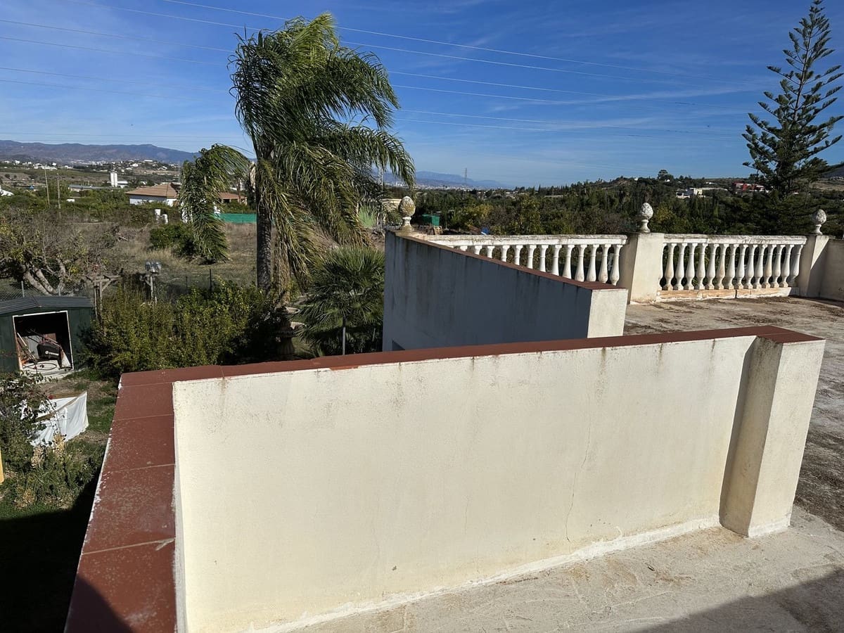 3 slaapkamer Finca/Landhuis te koop in Alhaurin de la Torre - € 480.000 (Ref: 8454097)
