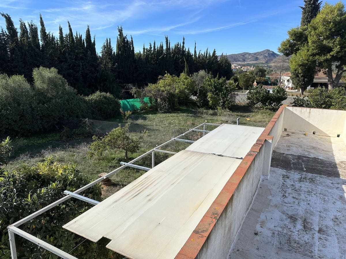 Finca/Casa Rural de 3 habitaciones en Alhaurín de la Torre en venta - 480.000 € (Ref: 8454097)