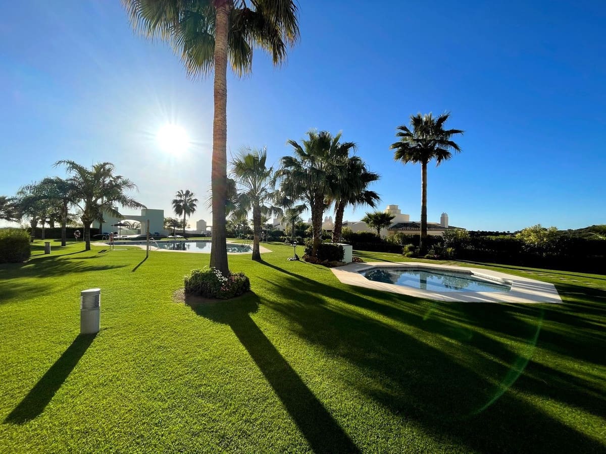 3 sovrum Takvåning till salu i Mijas med pool garage - 1 000 000 € (Ref: 8600383)