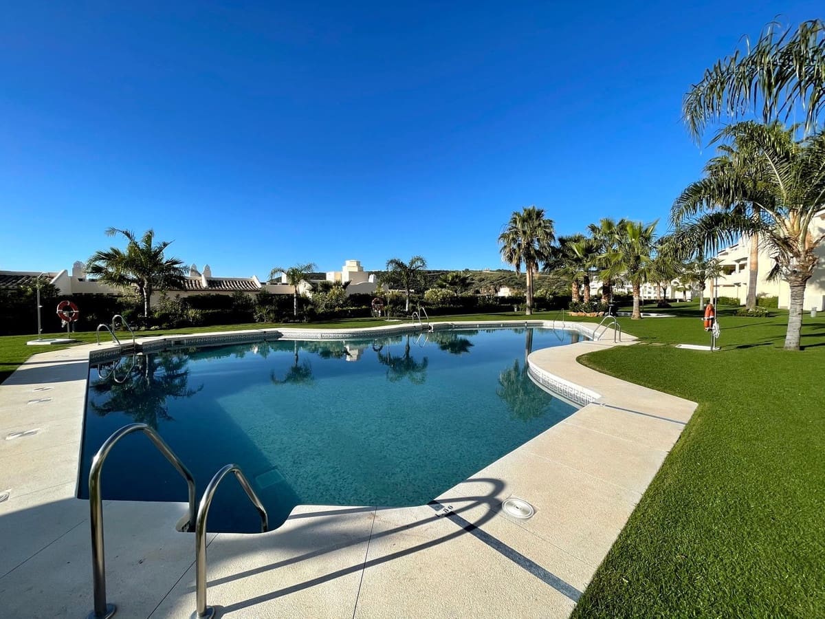 3 sovrum Takvåning till salu i Mijas med pool garage - 1 000 000 € (Ref: 8600383)