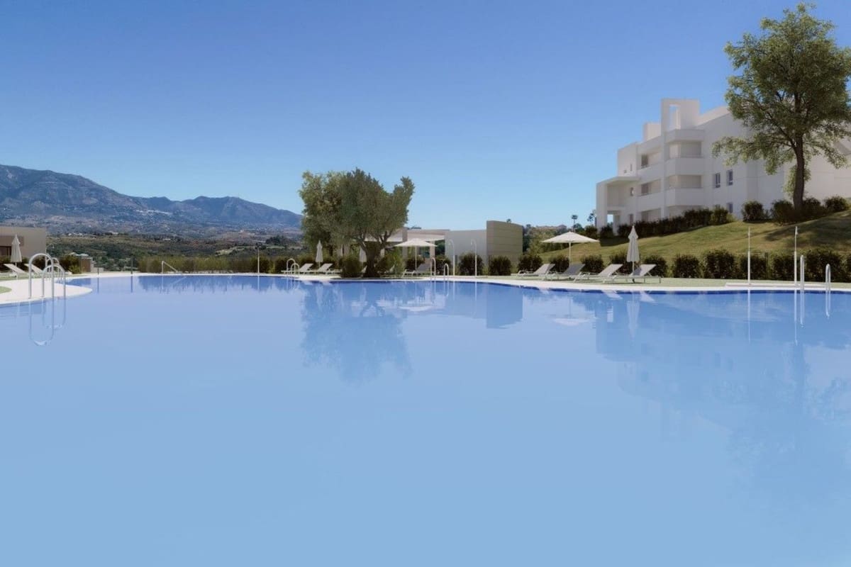 2 bedroom Apartment for sale in Mijas with pool garage - € 410,000 (Ref: 8600387)