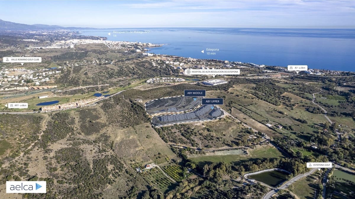 2 soveværelse Penthouse til salg i Estepona med swimmingpool garage - € 320.000 (Ref: 8600394)